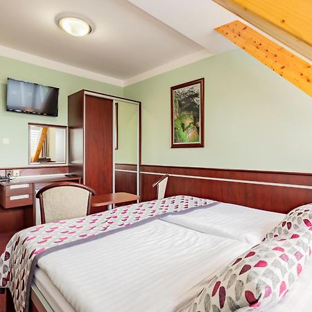 Orea Resort Panorama Moravsky Kras Blansko Kültér fotó